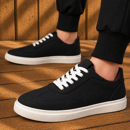 Light Casual Sneakers