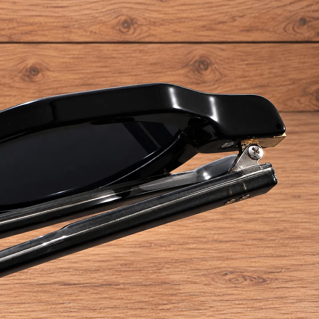 Timeless Casual Sunglasses